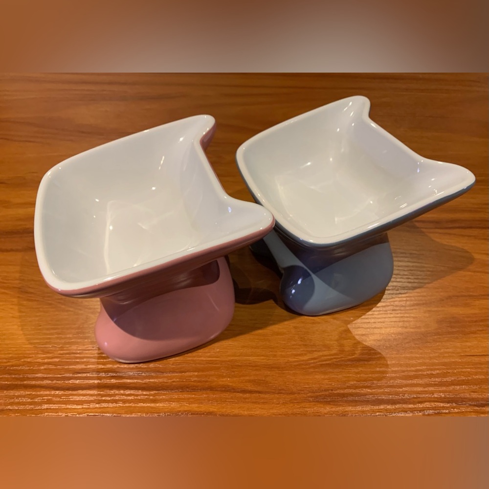 Cat-Shaped Pink and Blue Ceramic Cat Feeding Bowls